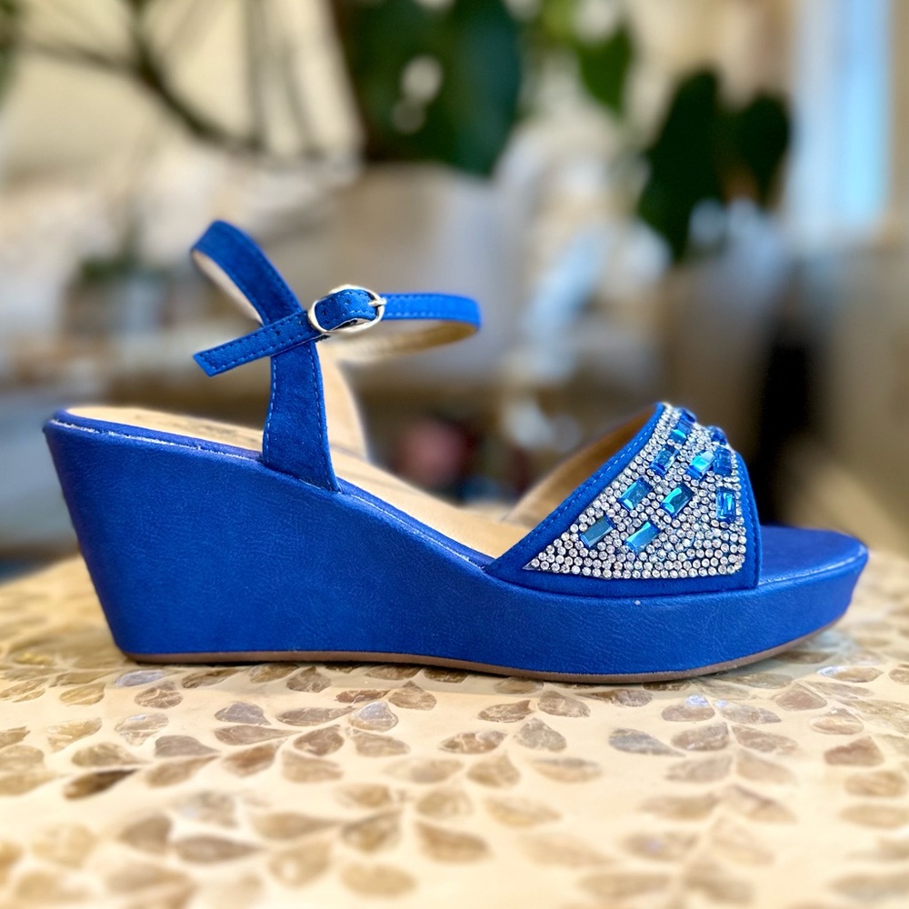 Bolaro by Summer Rio Blue Rhinestone Women's Wedge Sandals Size 9
